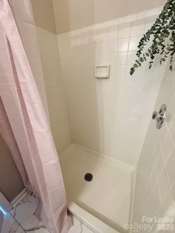 $1,400 | 6137 Meadow Rose Lane, Charlotte, NC 28215