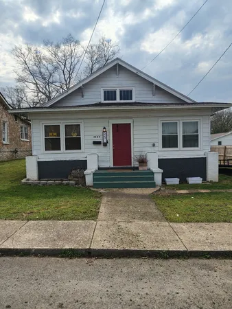 $225,000 | 523 West 17th Street, Hopkinsville, KY 42240