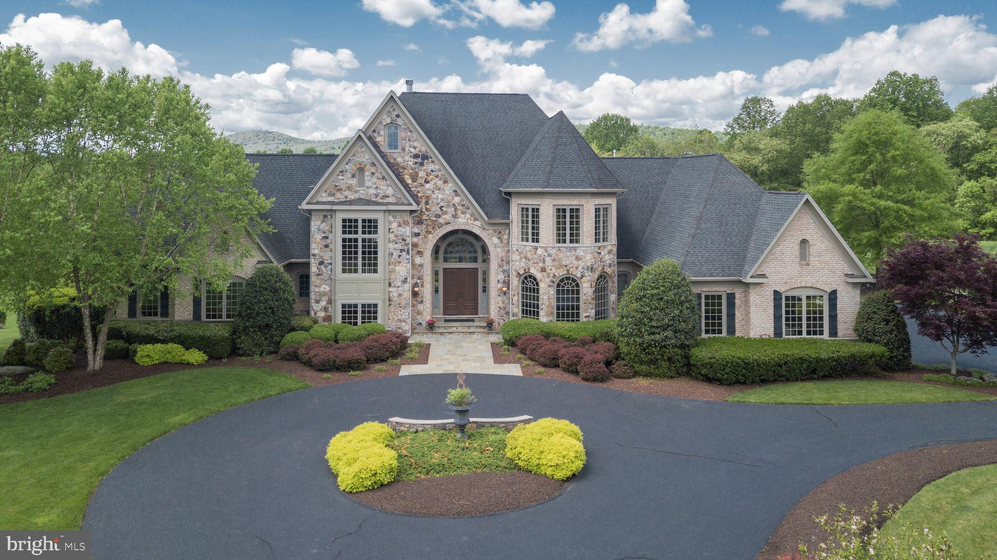 2016 Dixon Road Frederick, MD 21704 - Photo 28 of 118 BEAUTIFULLY DESIGNED