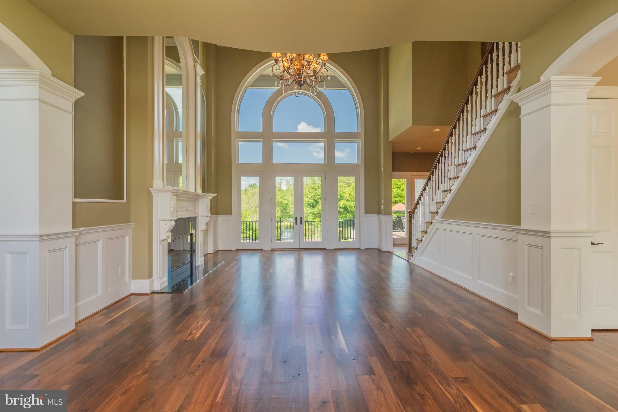 2016 Dixon Road Frederick, MD 21704 - Photo 34 of 118 ENTRY INTO GREAT ROOM