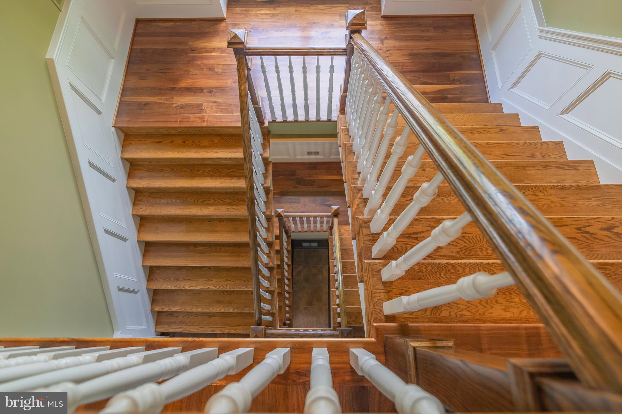 2016 Dixon Road Frederick, MD 21704 - Photo 86 of 118 REAR STAIR