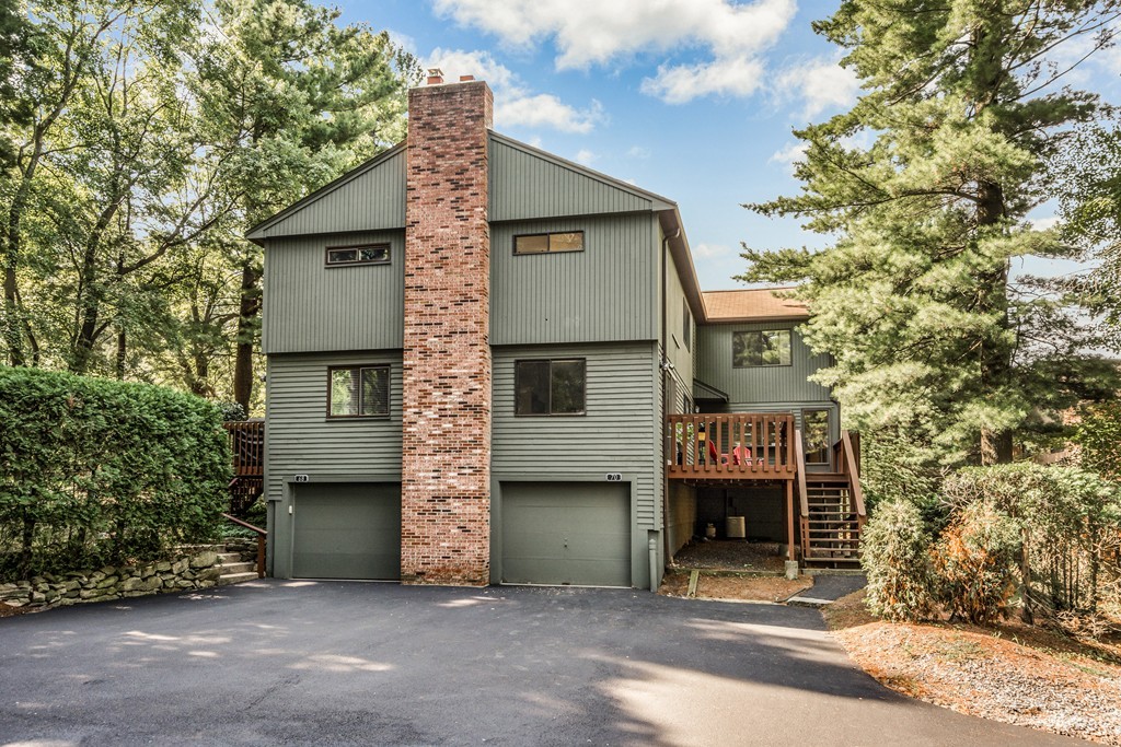 70 East Bluff Road, Unit 70 Ashland, MA 01721 - Photo 2 of 28 Gallery Image 2