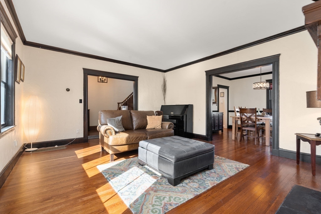 125 Bonad Road Brookline, MA 02467 - Photo 11 of 36