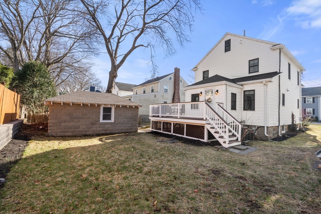 125 Bonad Road Brookline, MA 02467 - Photo 3 of 36