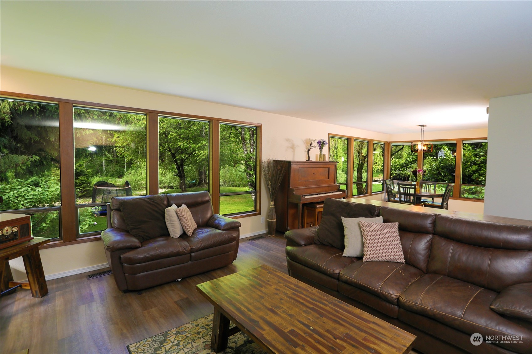 12503 Issaquah-Hobart Road Southeast Issaquah, WA 98027 - Photo 14 of 39 a living room with furniture and a large window
