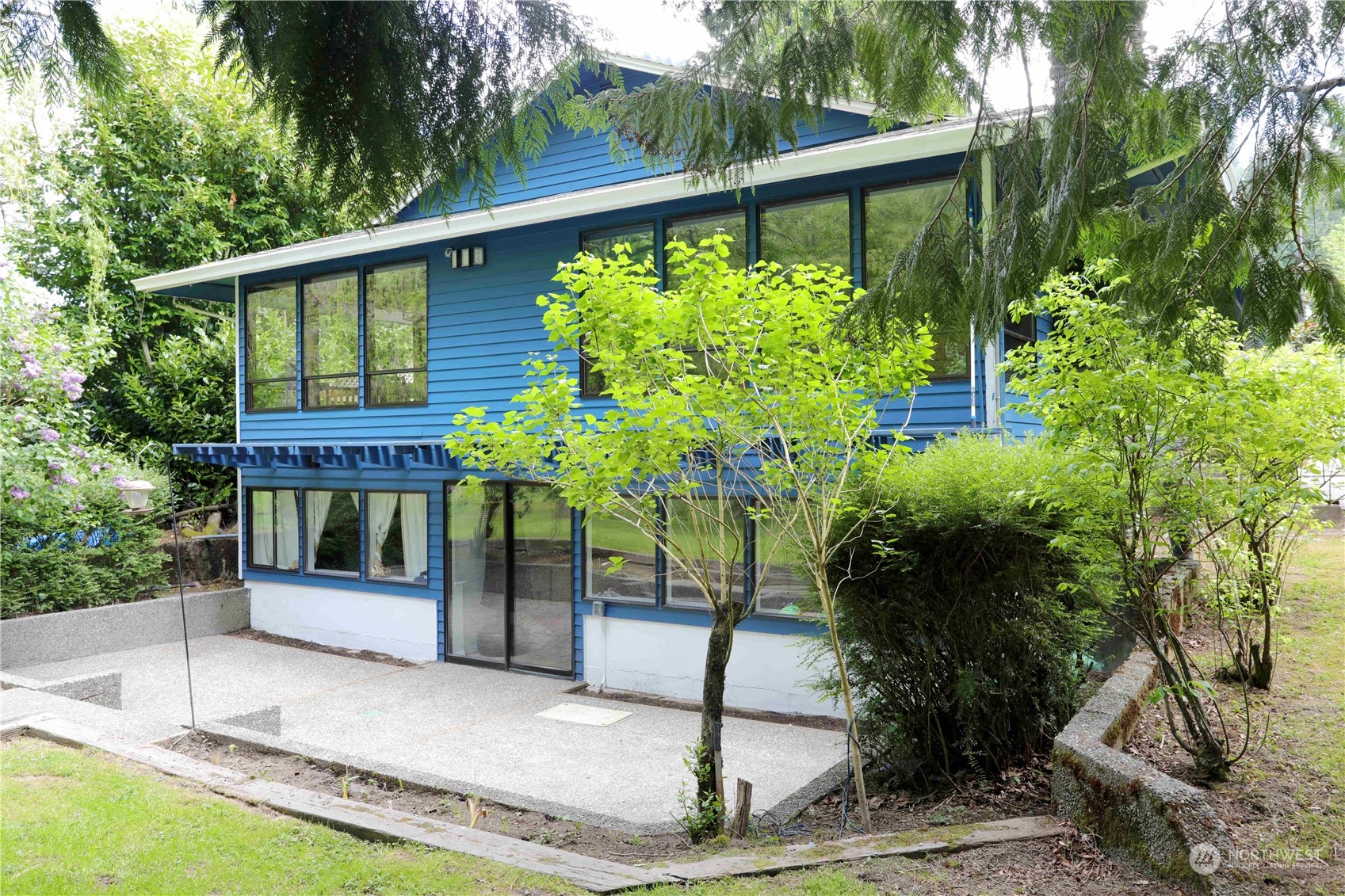 12503 Issaquah-Hobart Road Southeast Issaquah, WA 98027 - Photo 7 of 39