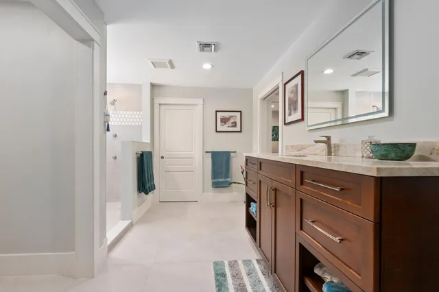 $6,975,000 | 6460 Southeast Harbor Circle, Stuart, FL 34996