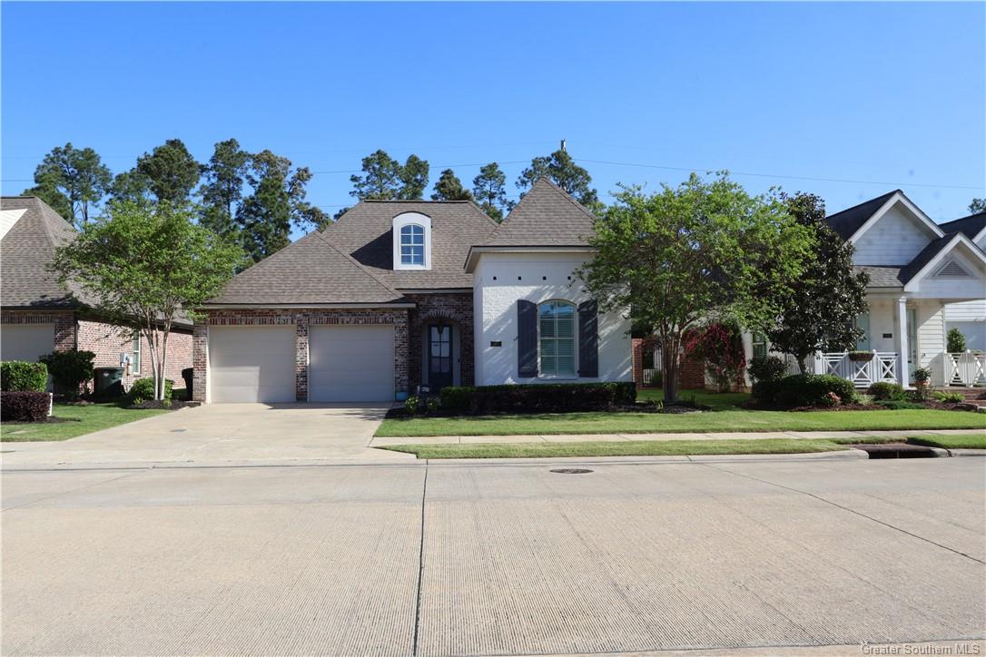 3834 North Jasmine Dr  