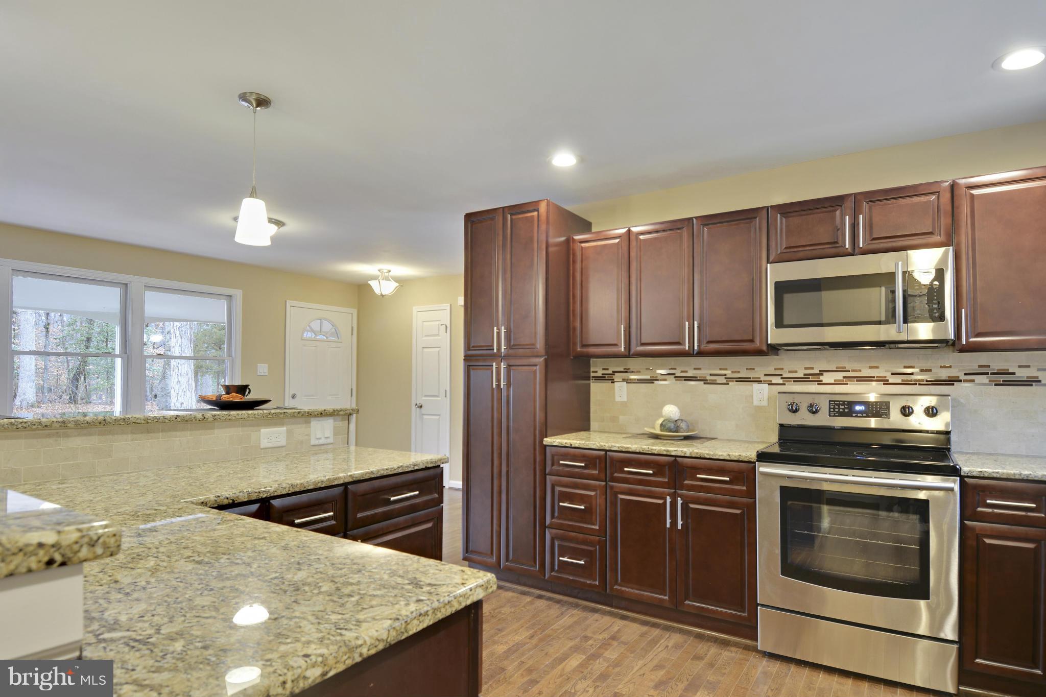 14304 Grandpere Road Brandywine, MD 20613 - Photo 2 of 30 Interior (General)