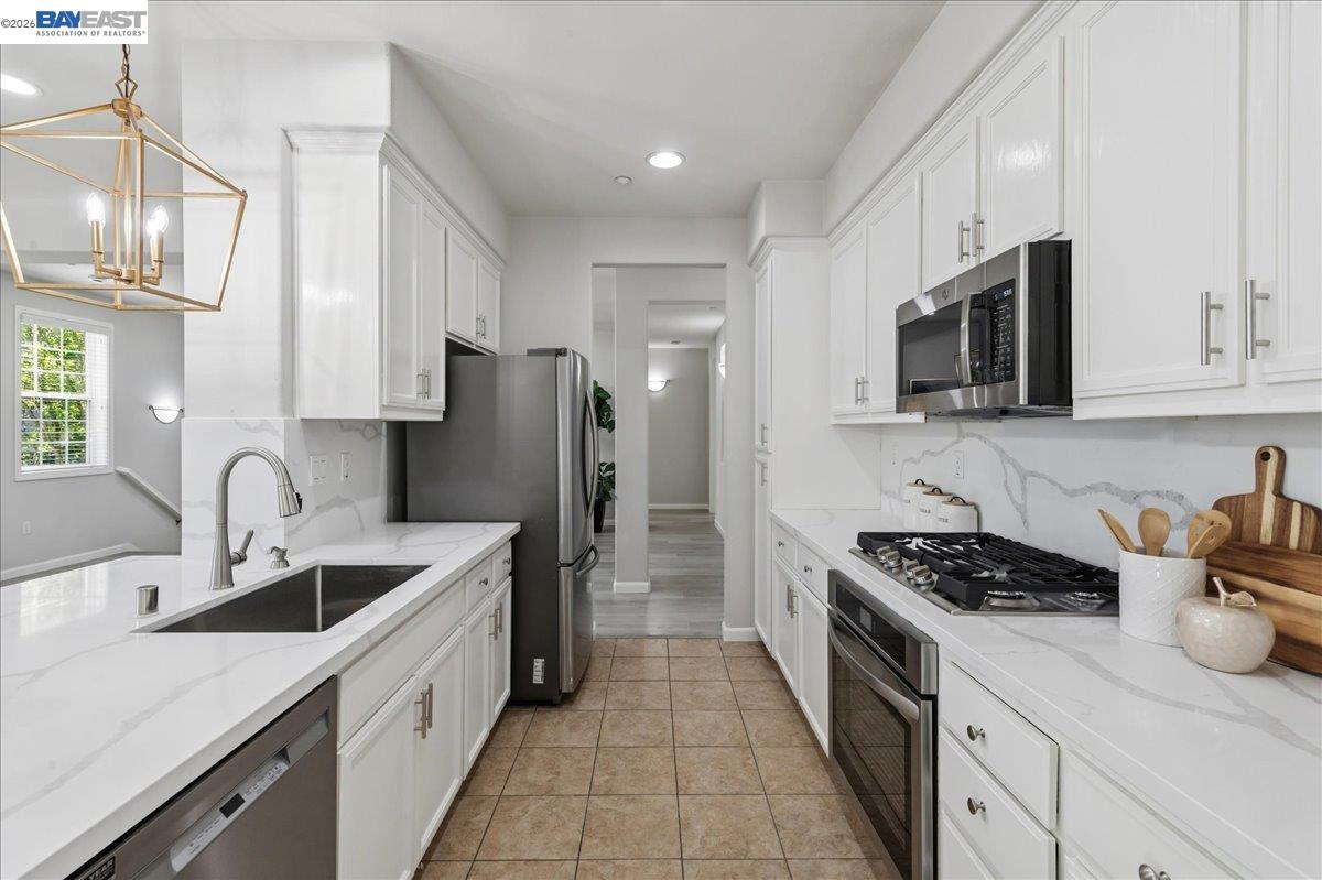 3709 Whitworth Drive Dublin, CA 94568 - Photo 5 of 30
