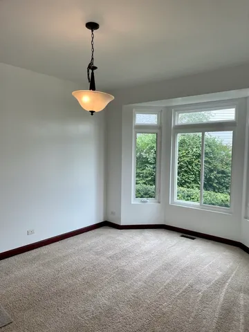 $3,500 | 2205 Clipper Court, Elgin, IL 60123