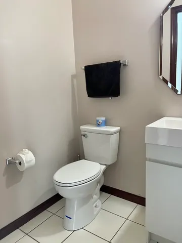 $3,500 | 2205 Clipper Court, Elgin, IL 60123