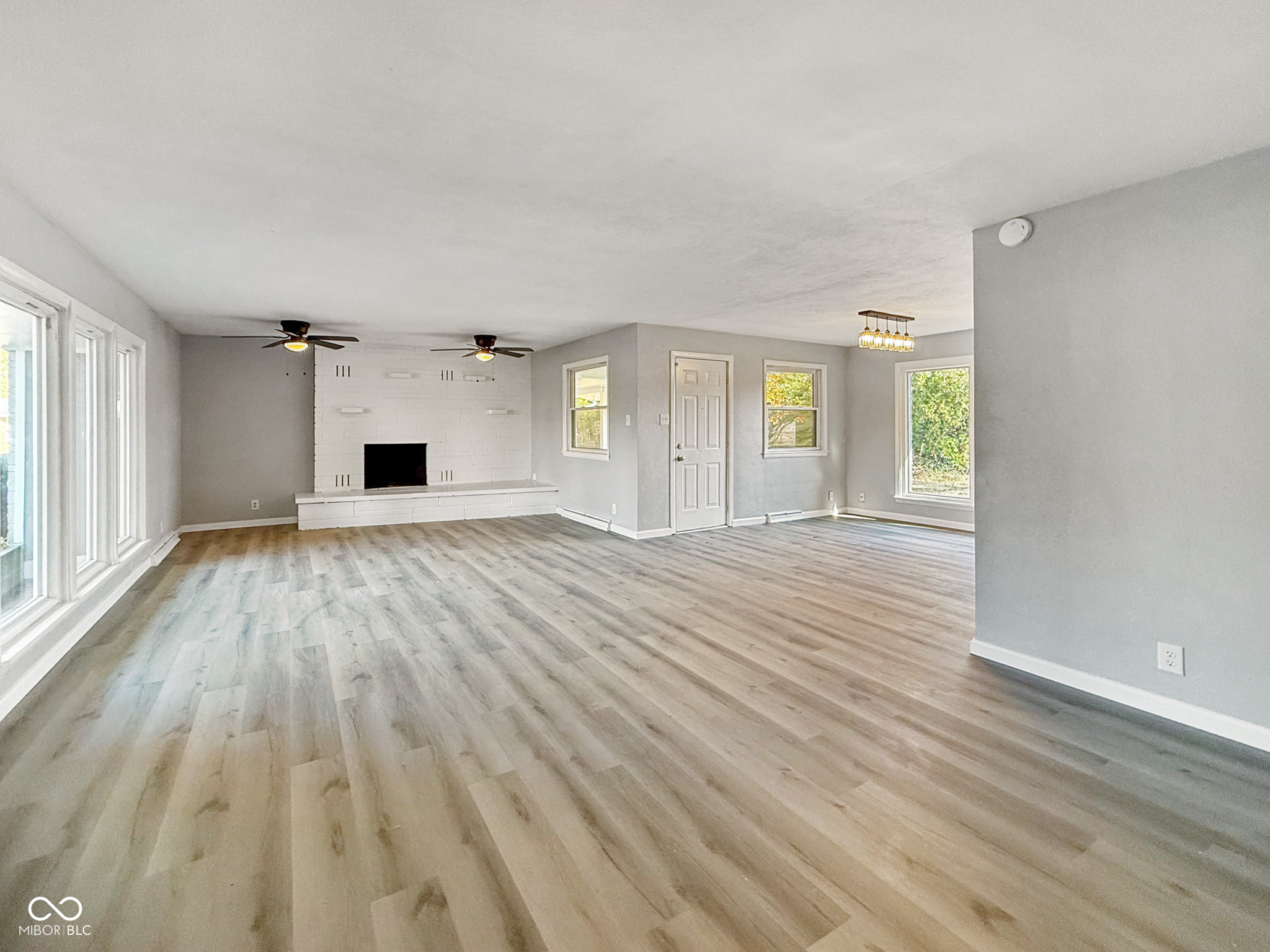 1208 Elizabeth Lane Terre Haute, IN 47802 - Photo 11 of 36