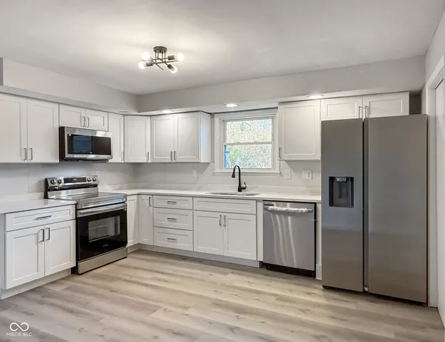 $249,900 | 1208 Elizabeth Lane, Terre Haute, IN 47802