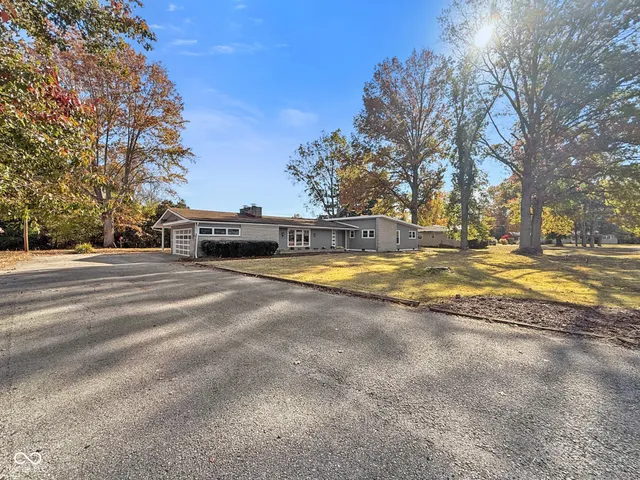 $254,500 | 1208 Elizabeth Lane, Terre Haute, IN 47802