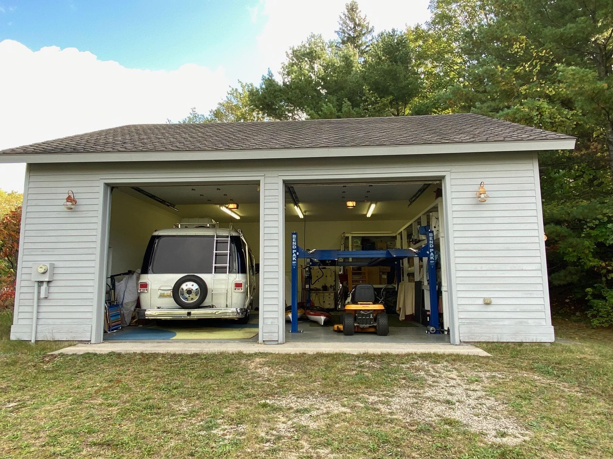 521 South Stony Point Road Suttons Bay, MI 49682 - Photo 9 of 24