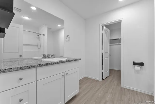 a bathroom with a bathtub