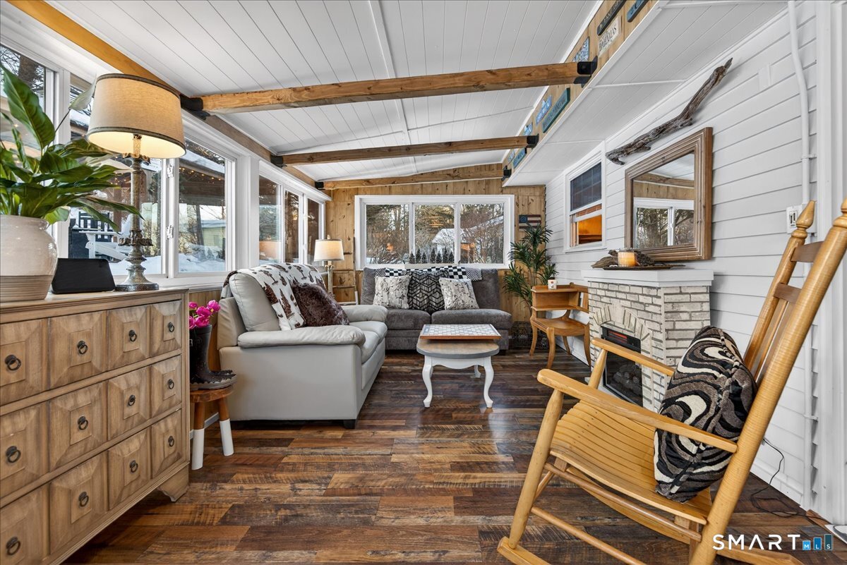 68 Lynn Drive Meriden, CT 06451 - Photo 12 of 29