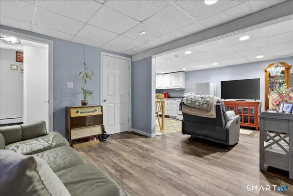 $439,900 | 68 Lynn Drive, Meriden, CT 06451
