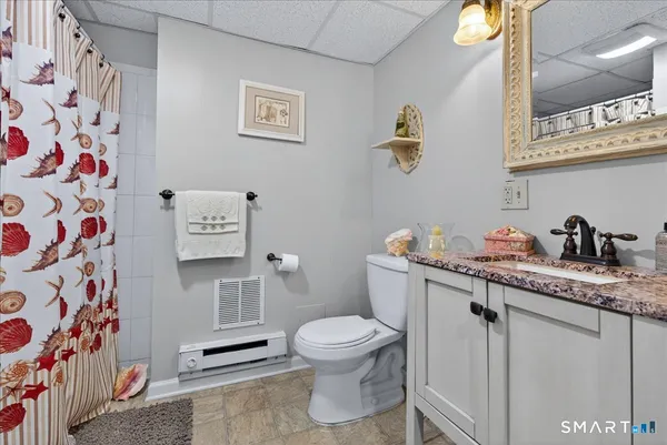 $439,900 | 68 Lynn Drive, Meriden, CT 06451