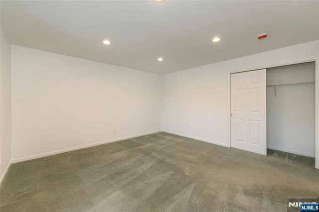 $448,000 | 10 Springbrook Road East, Montville, NJ 07045