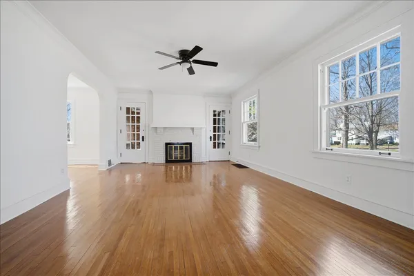 $249,900 | 503 East Chestnut Street, Bloomington, IL 61701