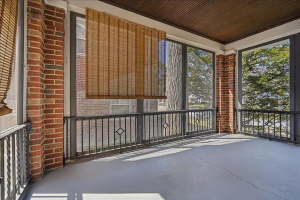 $249,900 | 503 East Chestnut Street, Bloomington, IL 61701