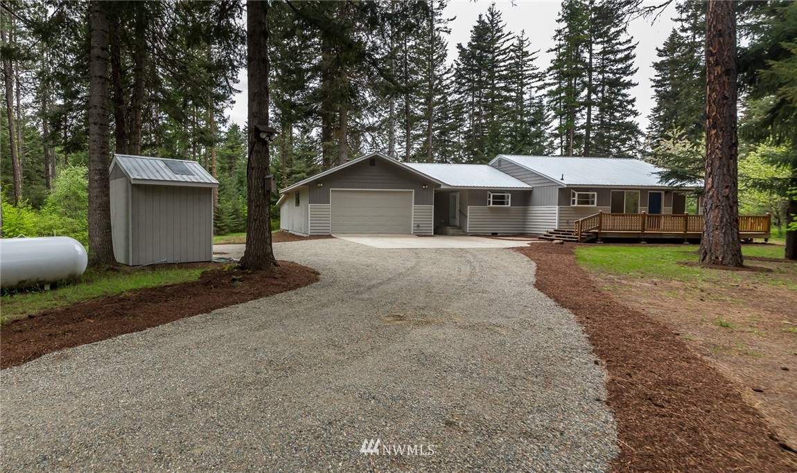 11020 Westside Road Cle Elum, WA 98922 - Photo 2 of 25 Gallery Image 2