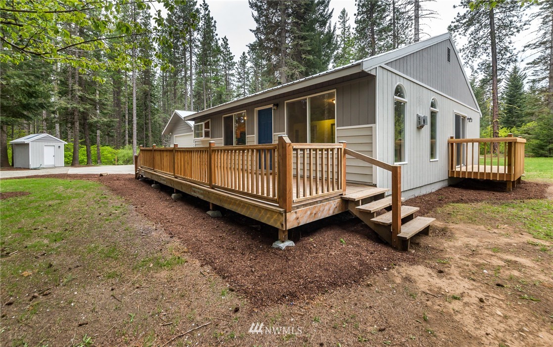 11020 Westside Road Cle Elum, WA 98922 - Photo 3 of 25 Gallery Image 3