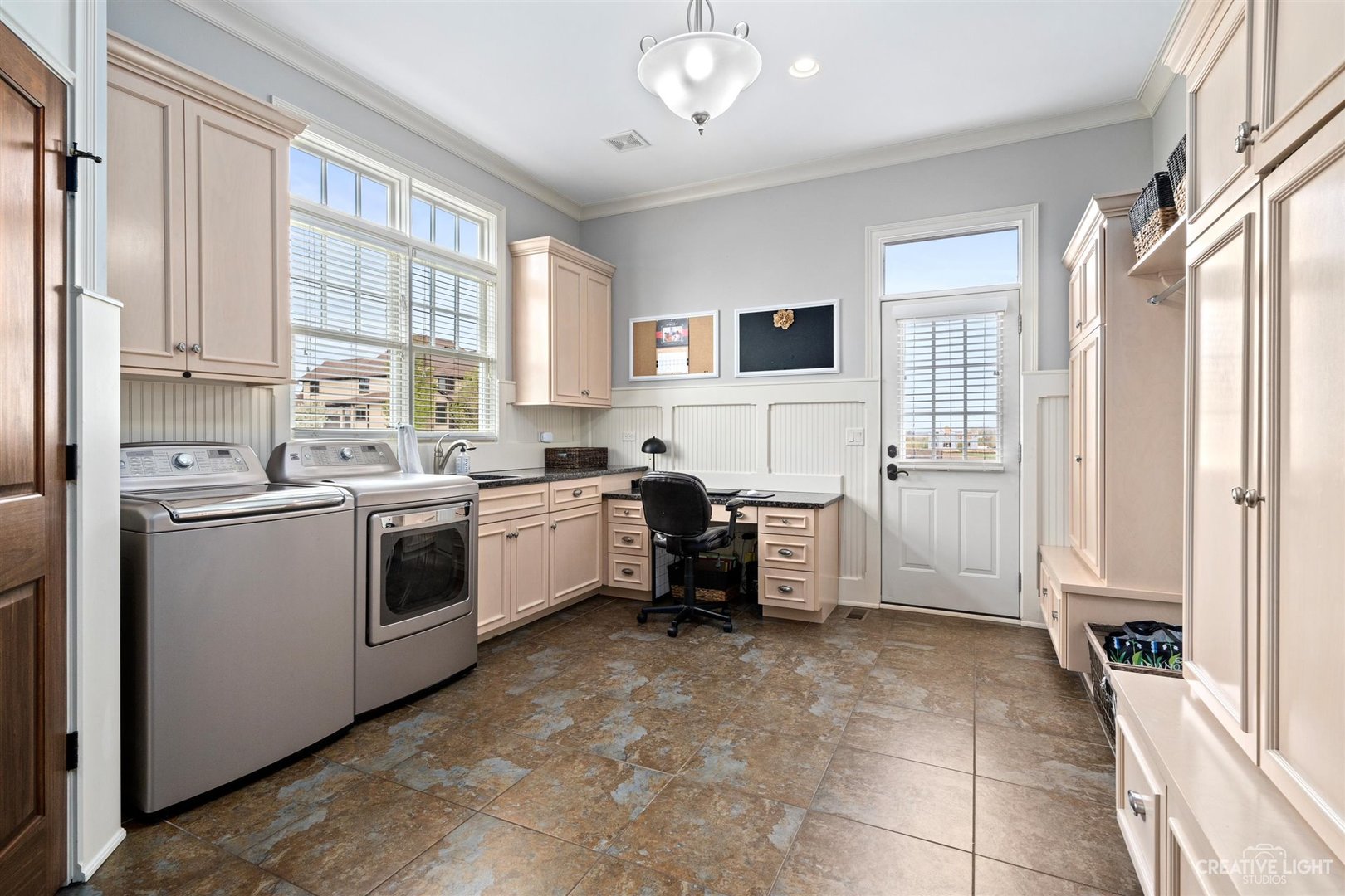 1749 Hunters Ridge Lane Sugar Grove, IL 60554 - Photo 17 of 45 a kitchen that has a lot of cabinets in it and appliances