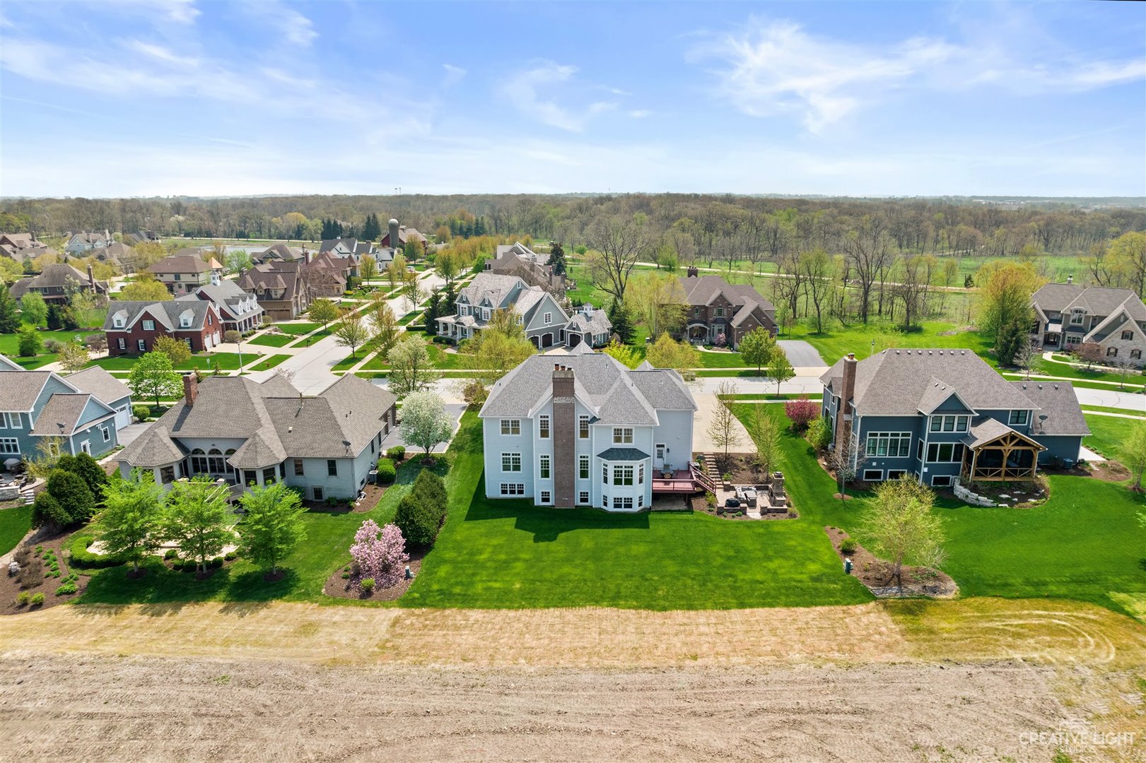 1749 Hunters Ridge Lane Sugar Grove, IL 60554 - Photo 39 of 45 an aerial view of multiple house