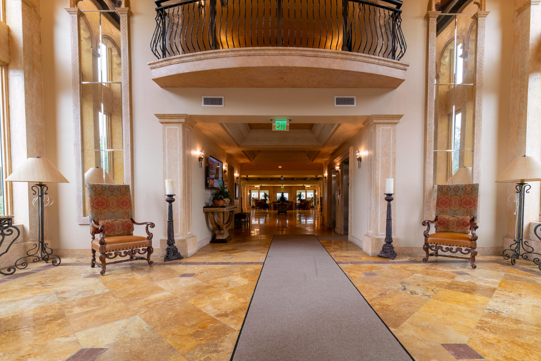 770 Harbor Boulevard, Unit 7E Destin, FL 32541 - Photo 41 of 50 a view of a building with sitting area
