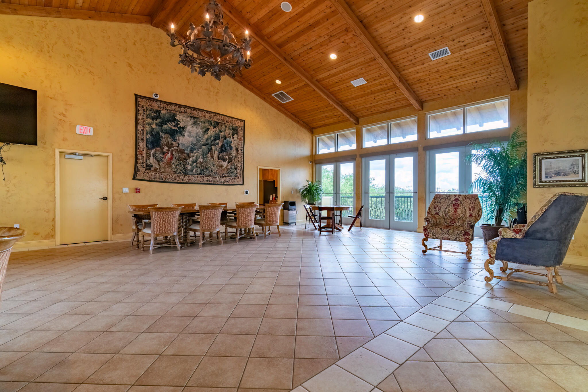 770 Harbor Boulevard, Unit 7E Destin, FL 32541 - Photo 46 of 50 a view of a livingroom with furniture and workspace