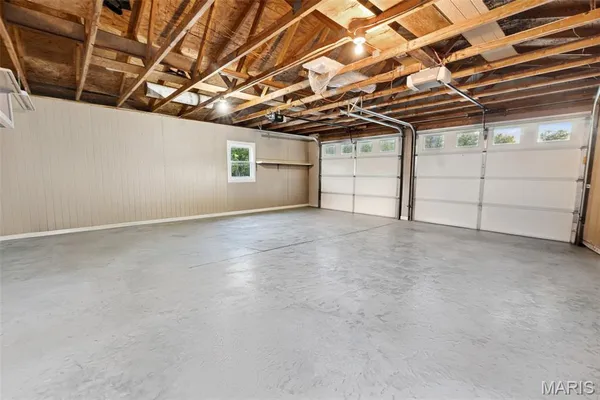 $329,900 | 28 Log Lane, Irving, IL 62051