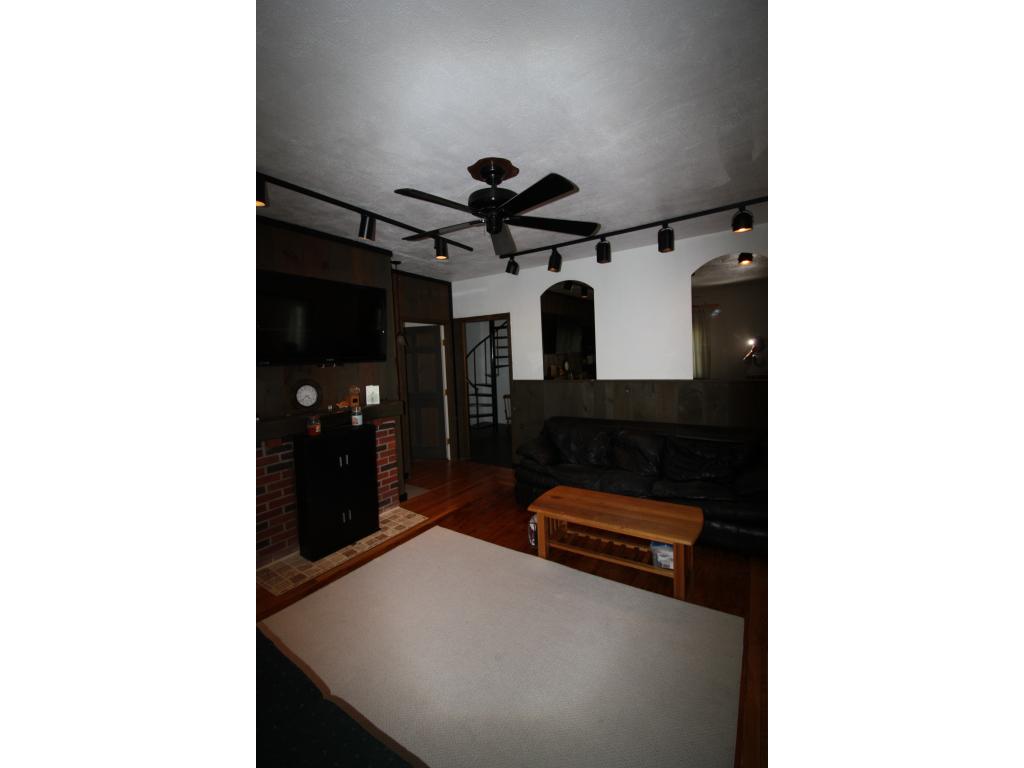 526 Maple Street Manchester, NH 03104 - Photo 14 of 20 Gallery Image 14