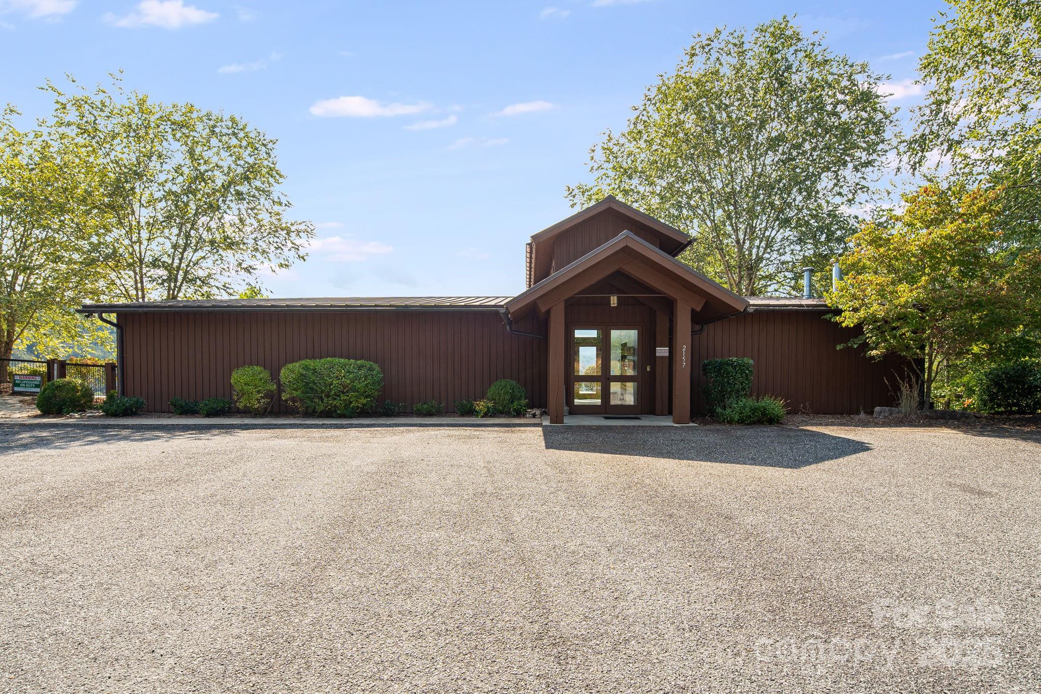 111 Wild Turkey Loop Marshall, NC 28753 - Photo 7 of 19 front view of a house with a yard