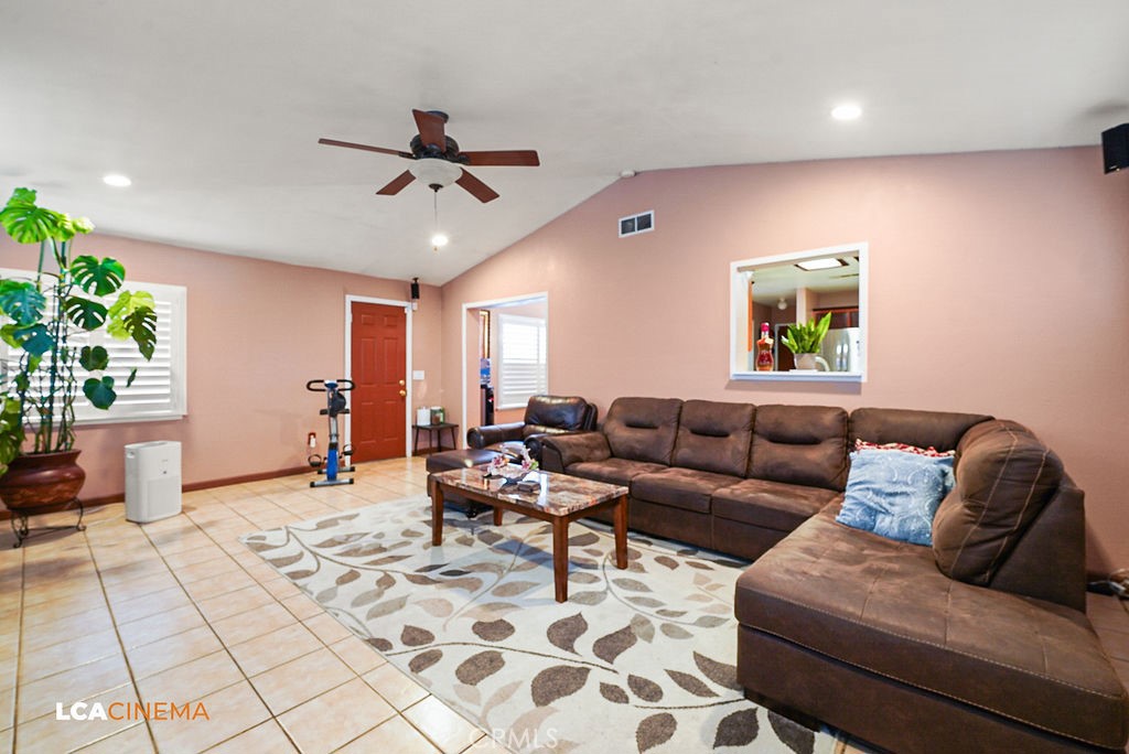 2209 Ruffino Court Delano, CA 93215 - Photo 15 of 21