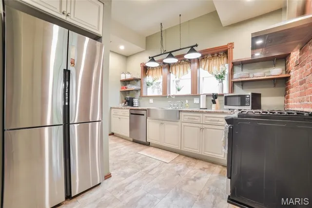 $275,000 | 222 Good Hope Street, Cape Girardeau, MO 63703