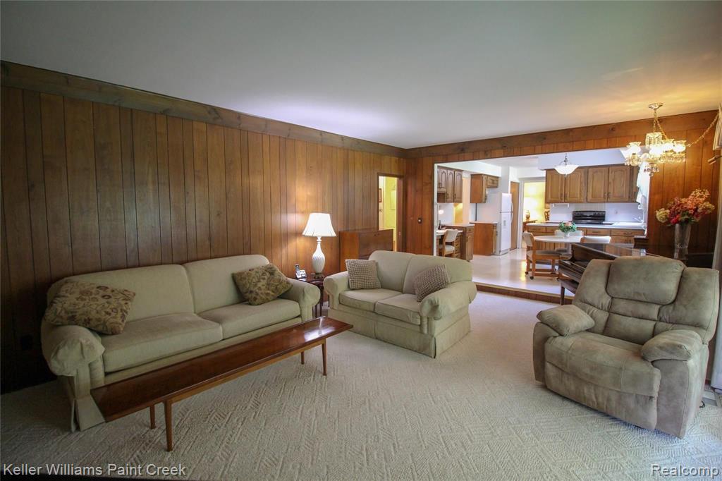 622 Bridgestone Drive Rochester Hills, MI 48309 - Photo 14 of 45