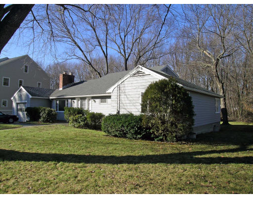 7 Sherburne Road Lexington, MA 02421 - Photo 2 of 16 Gallery Image 2