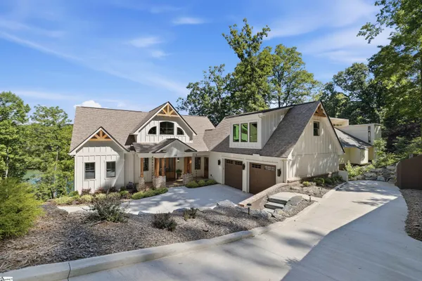 $3,749,900 | 305 Harbor Drive, Seneca, SC 29672