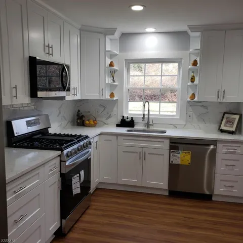 $4,900 | 42 Stonewyck Road, Chatham, NJ 07928