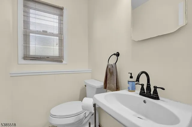 $4,900 | 42 Stonewyck Road, Chatham, NJ 07928