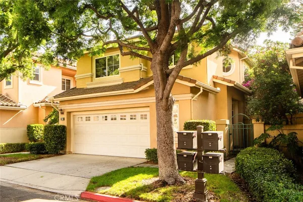 $4,700 | 12 Santa Monica Aisle, Irvine, CA 92606