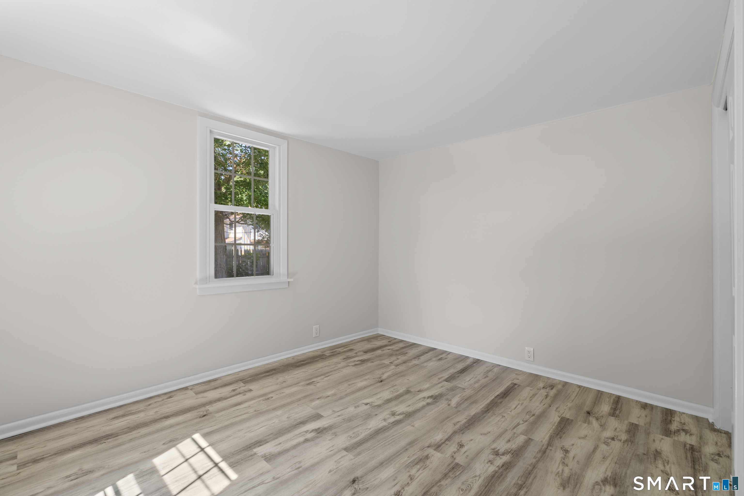 1280 Boston Post Road Westbrook, CT 06498 - Photo 11 of 37 Gallery Image 11