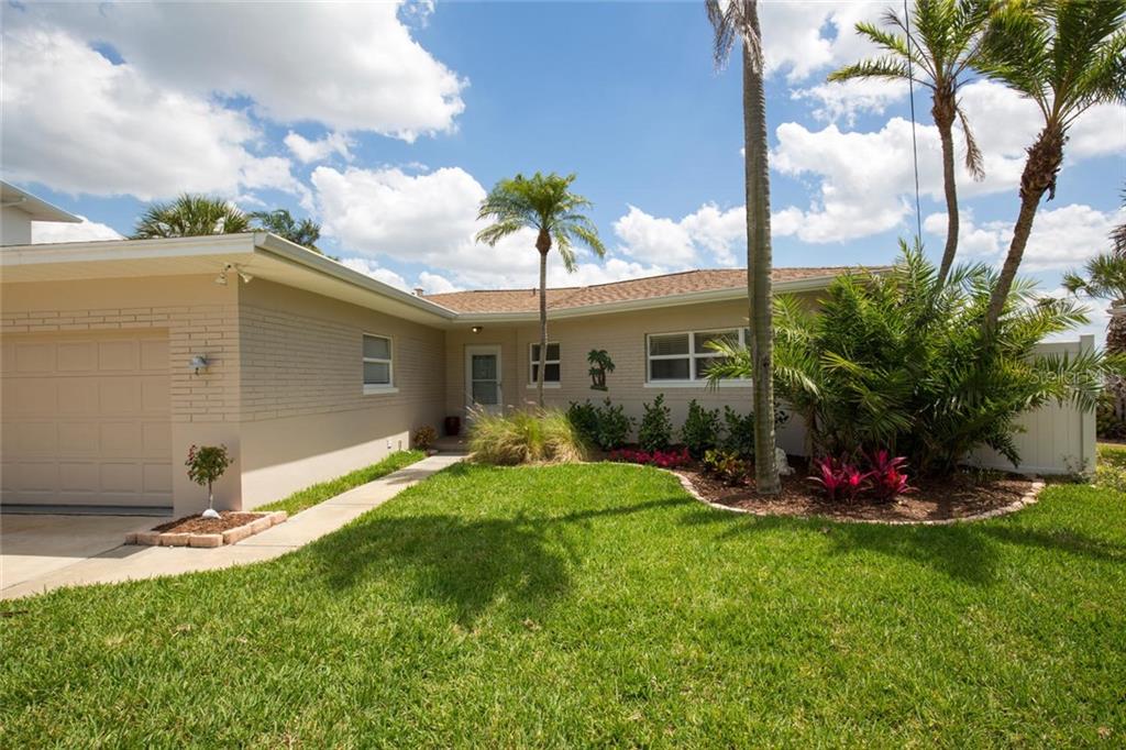 16001 5th Street East Redington Beach, FL 33708 - Photo 1 of 1