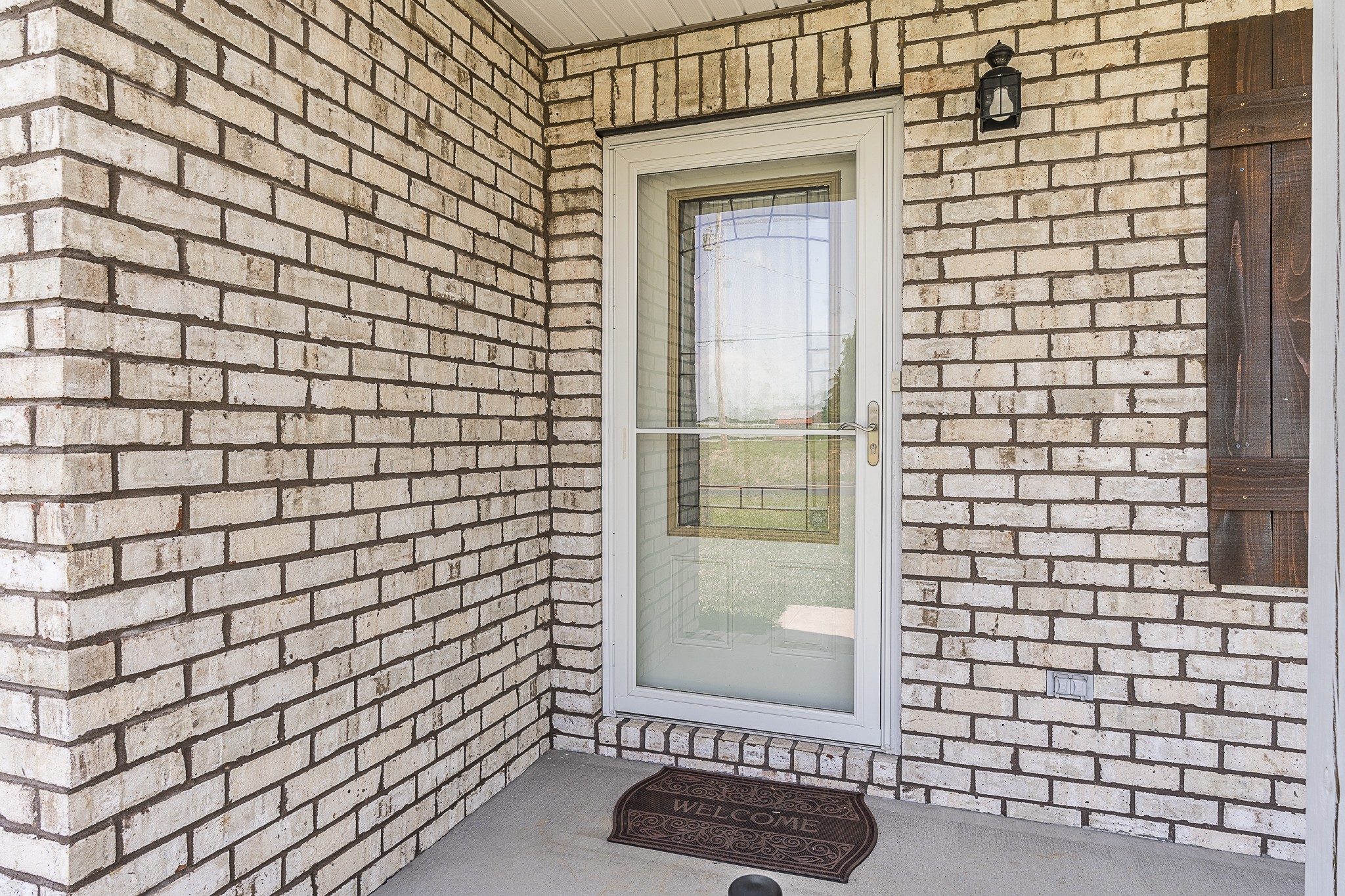 212 Scattersville Road Portland, TN 37148 - Photo 8 of 63 a view of brick walls