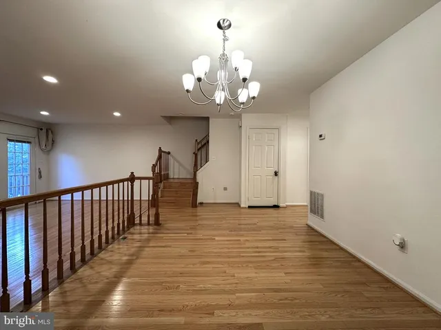 $3,995 | 6042 Loganwood Drive, Rockville, MD 20852