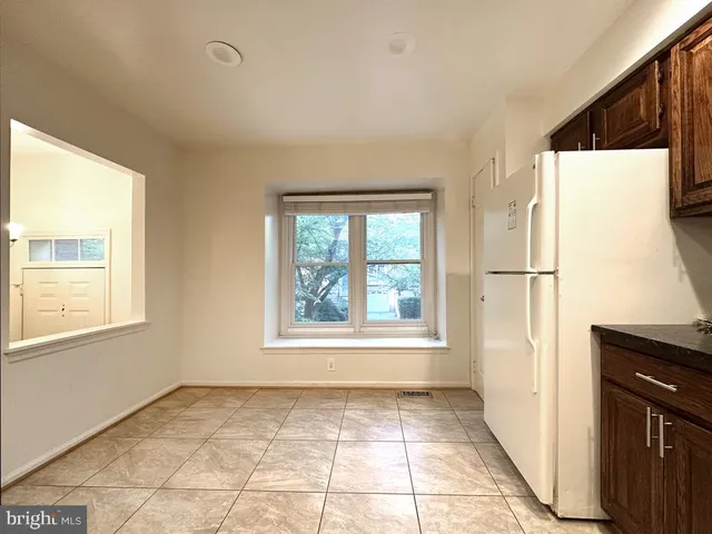 $3,995 | 6042 Loganwood Drive, Rockville, MD 20852