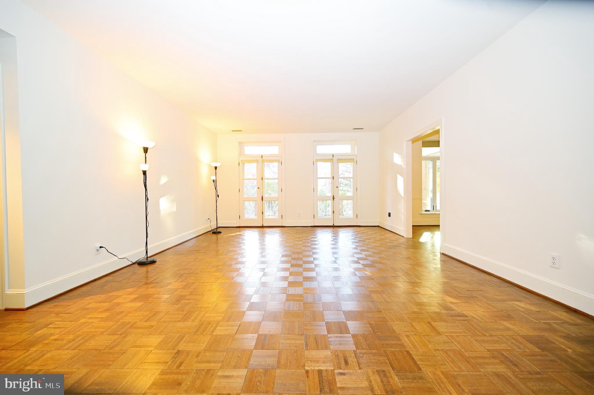 414 Old Lancaster Road, Unit 103 Haverford, PA 19041 - Photo 17 of 38 Living Room